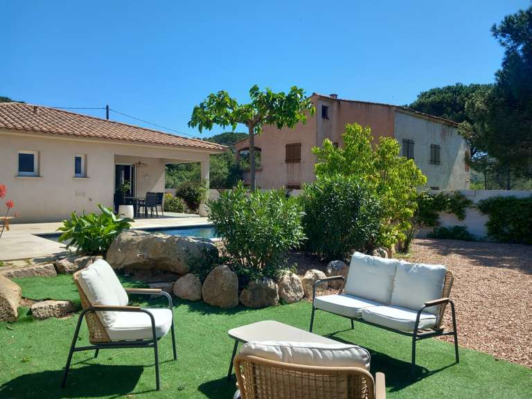 Villa Porto-Vecchio - 2 chambres - 85m²