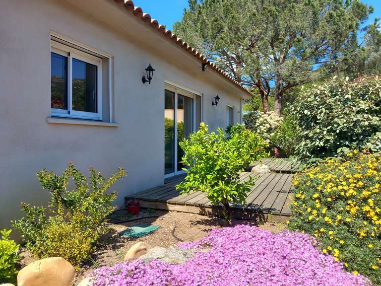 Villa Porto-Vecchio - 2 chambres - 85m²