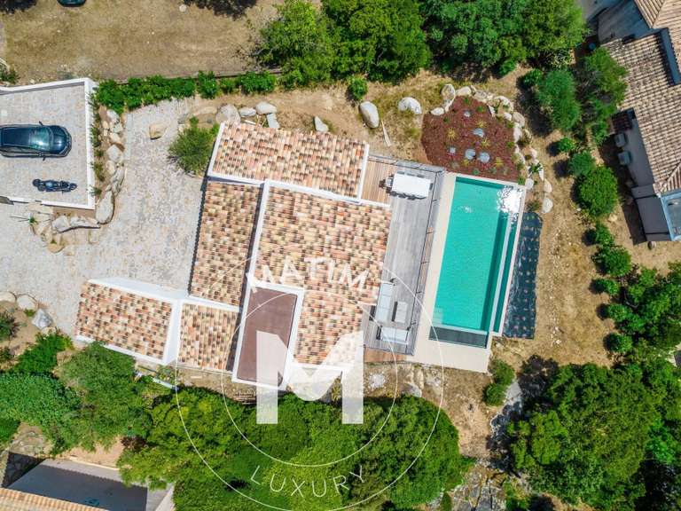 Villa Porto-Vecchio - 5 chambres - 160m²