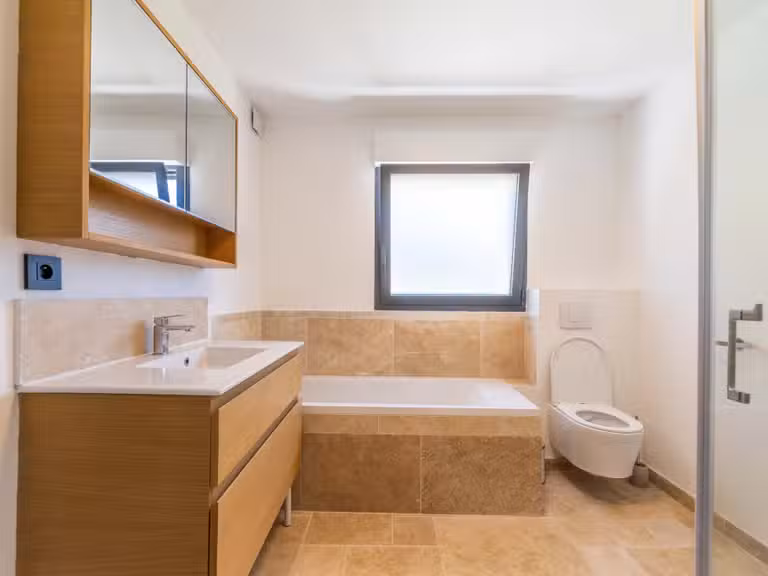 Villa Porto-Vecchio - 5 chambres - 160m²