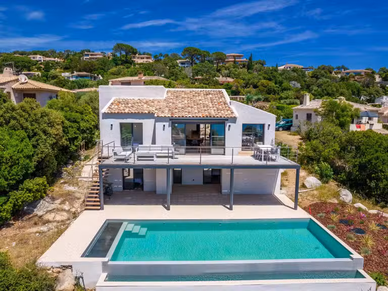 Villa Porto-Vecchio - 5 chambres - 160m²