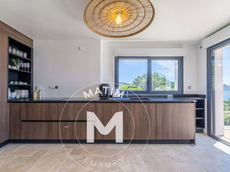 Villa Porto-Vecchio - 5 chambres - 160m²