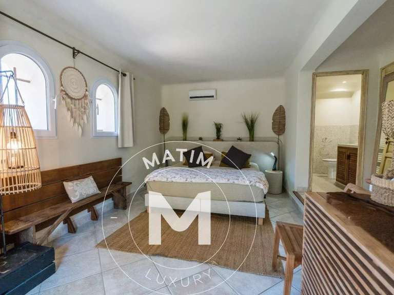 Villa with Sea view Porto-Vecchio - 5 bedrooms - 16885m²