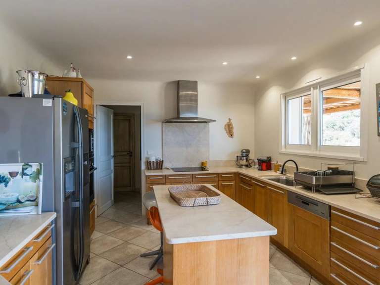 Villa with Sea view Porto-Vecchio - 5 bedrooms - 16885m²