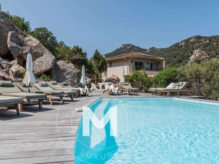 Villa with Sea view Porto-Vecchio - 5 bedrooms - 16885m²