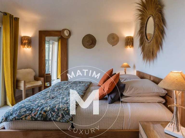Villa with Sea view Porto-Vecchio - 5 bedrooms - 16885m²