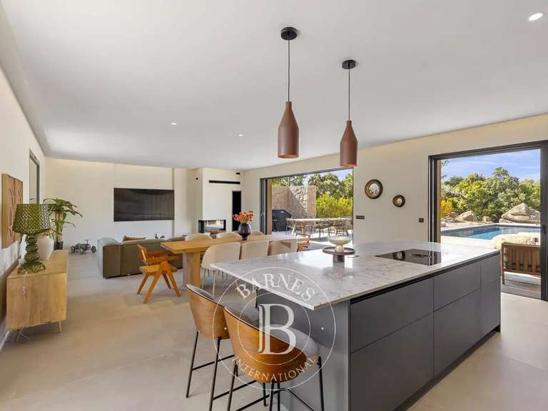 Villa Porto-Vecchio - 4 chambres - 194m²