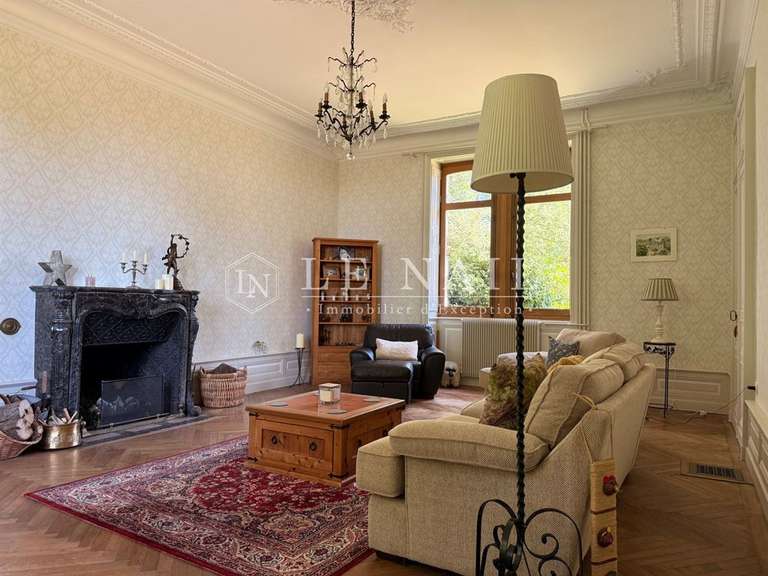 Château Pouancé - 7 chambres - 375m²
