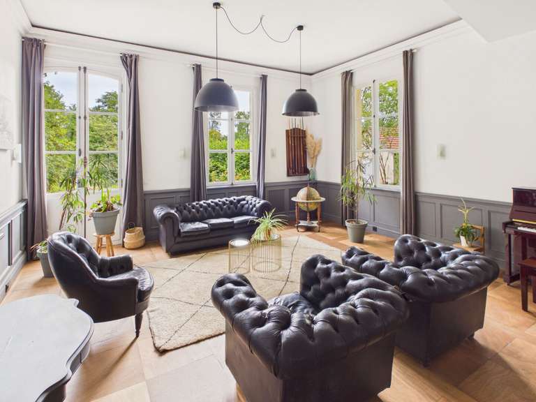Château Pouillon - 12 chambres - 880m²