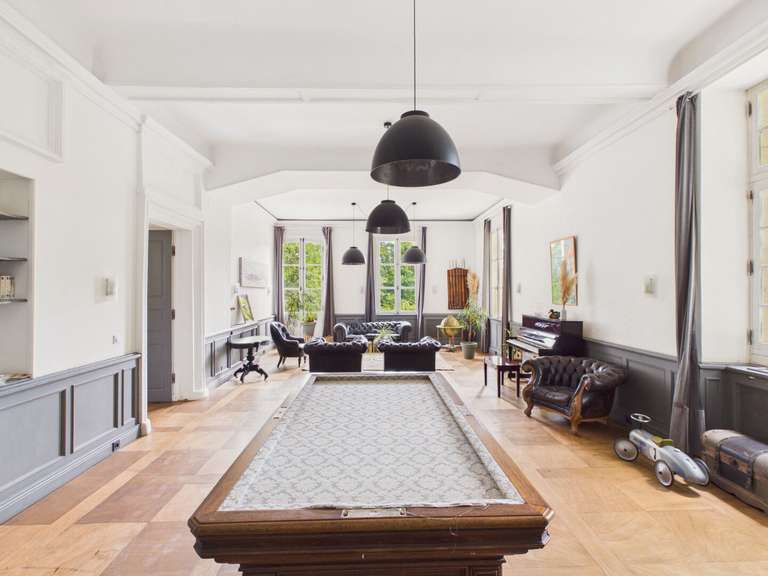 Château Pouillon - 12 chambres - 880m²