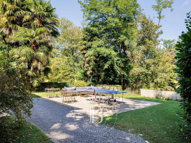 Château Pouillon - 880m²