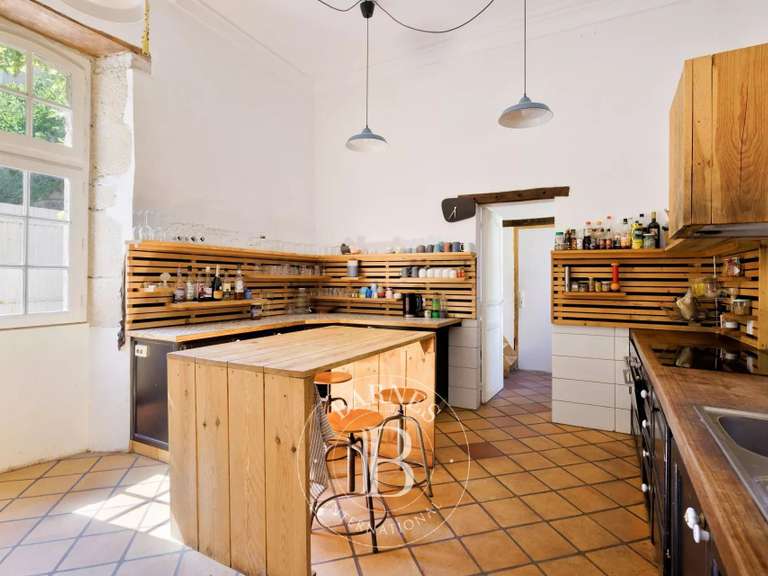 Château Pouillon - 880m²