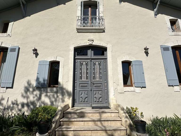 Maison Pouillon - 6 chambres - 250m²