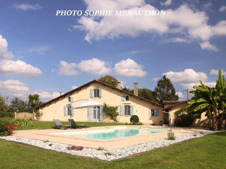 Maison Pouillon - 6 chambres - 344m²