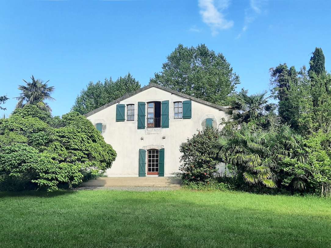 Villa Pouillon