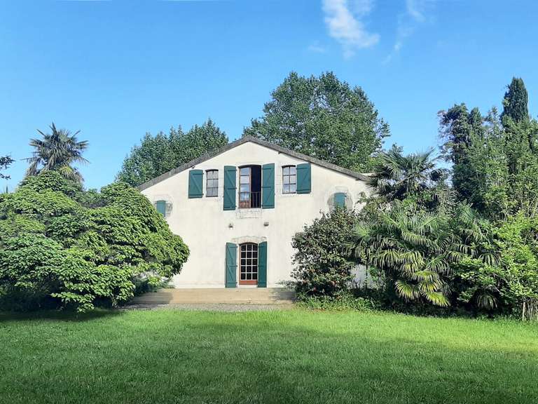 Villa Pouillon - 5 chambres - 317m²