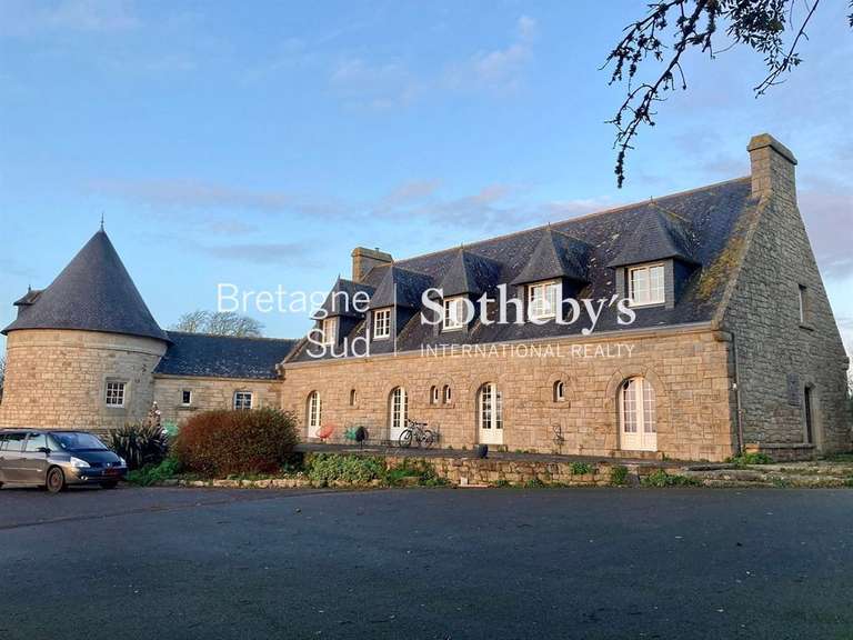 Maison Pouldreuzic - 10 chambres - 360m²