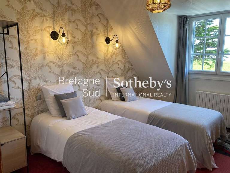 Maison Pouldreuzic - 10 chambres - 360m²