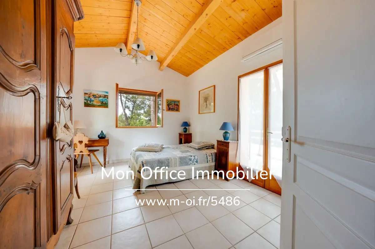 House Pourrières