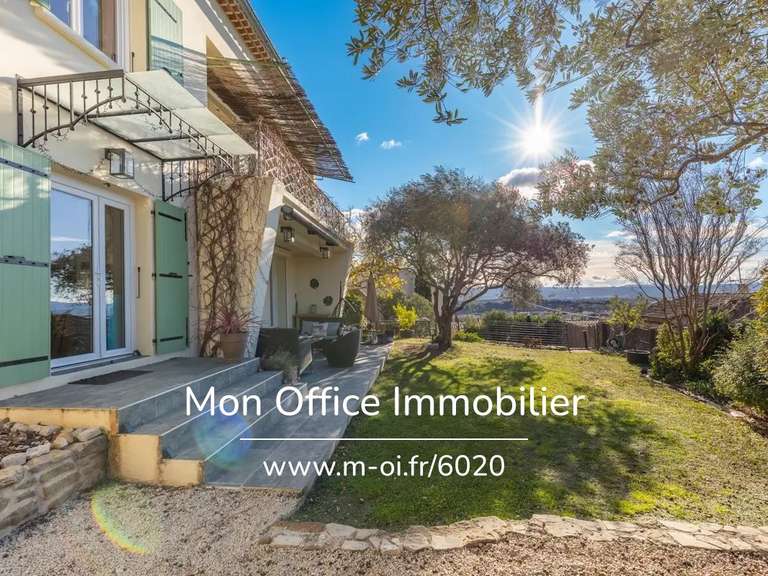 House Pourrières - 5 bedrooms - 180m²