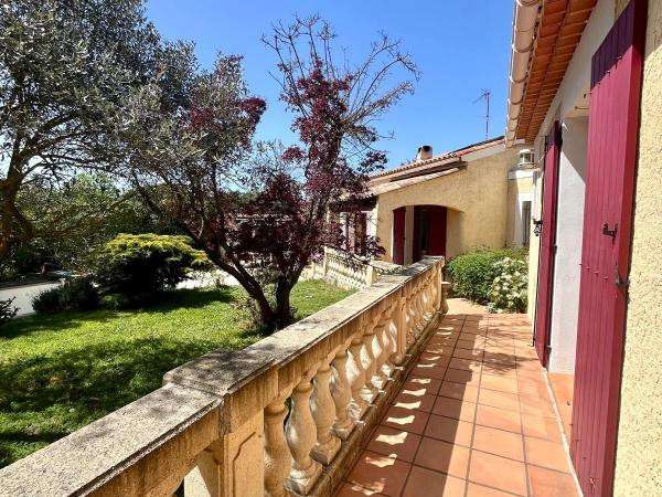 Maison Pourrières - 4 chambres - 184m²