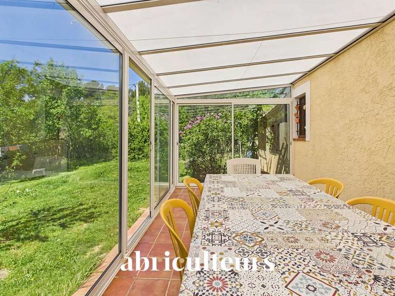 Maison Pourrières - 4 chambres - 184m²