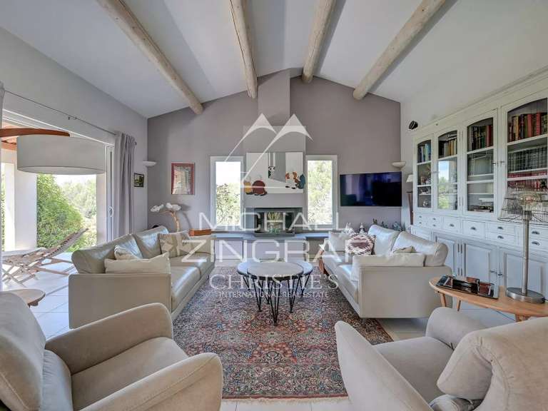 Maison Pourrières - 240m²