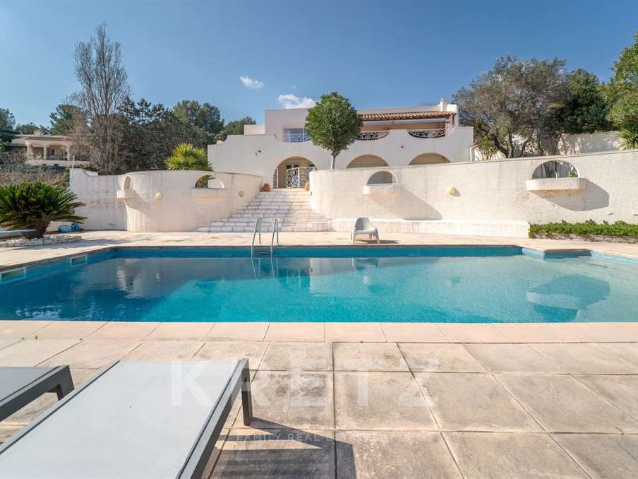 Maison Poussan