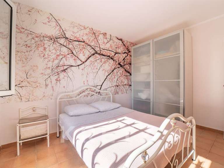 Maison Poussan - 3 chambres - 212m²