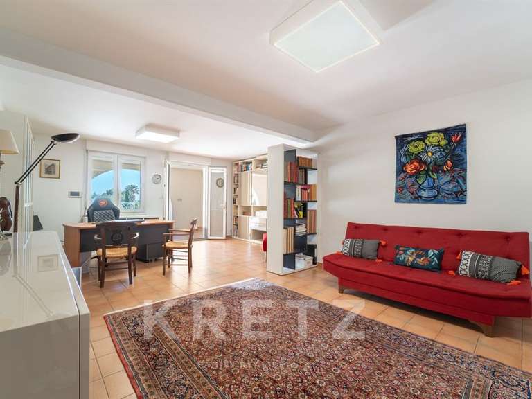 Maison Poussan - 3 chambres - 212m²