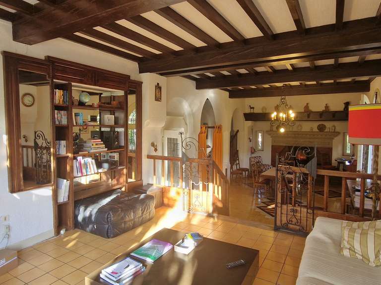 Maison Prades - 5 chambres - 171m²