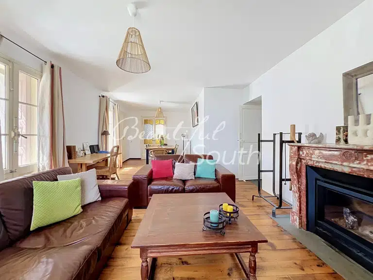 Maison Prades - 7 chambres - 328m²