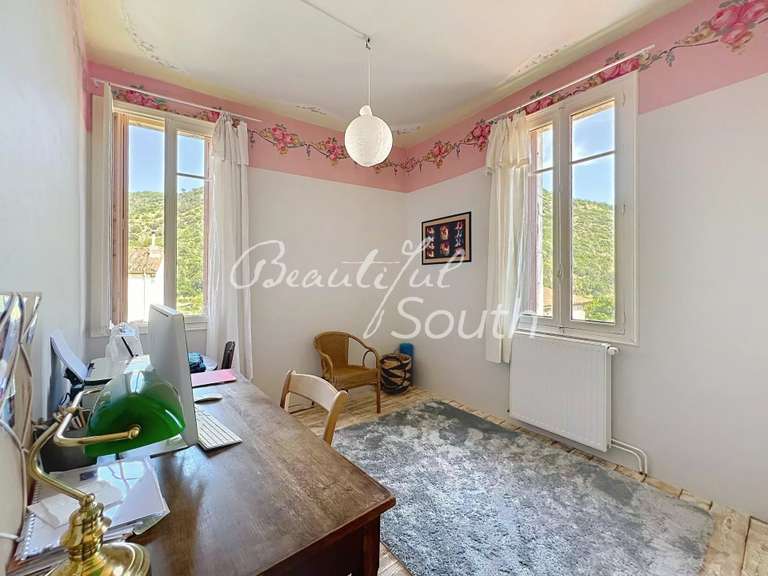 Maison Prades - 7 chambres - 328m²