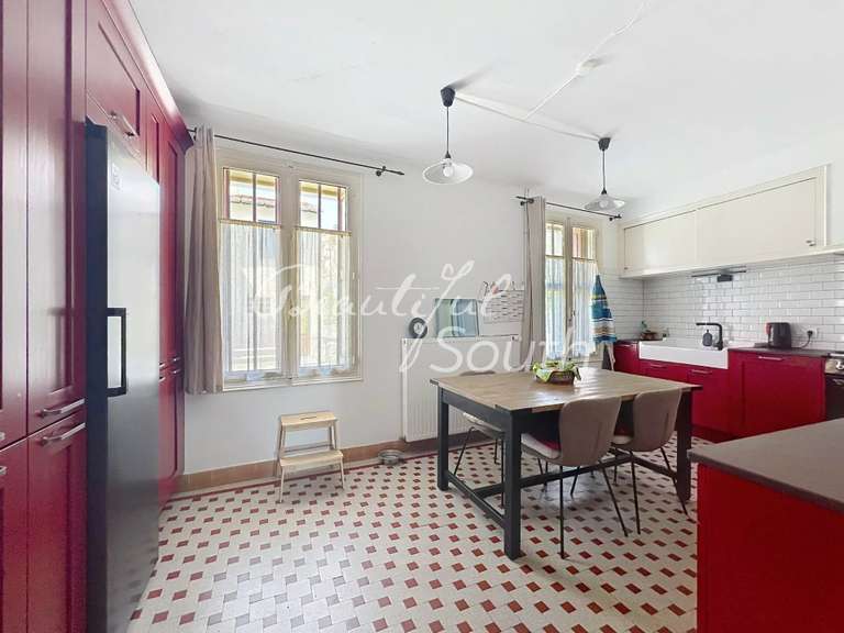 Maison Prades - 7 chambres - 328m²