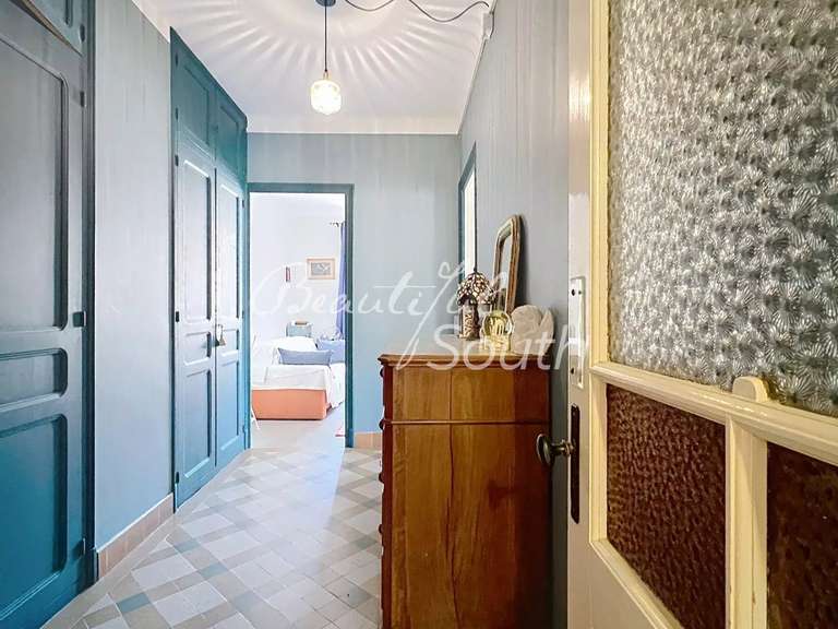 Maison Prades - 7 chambres - 328m²