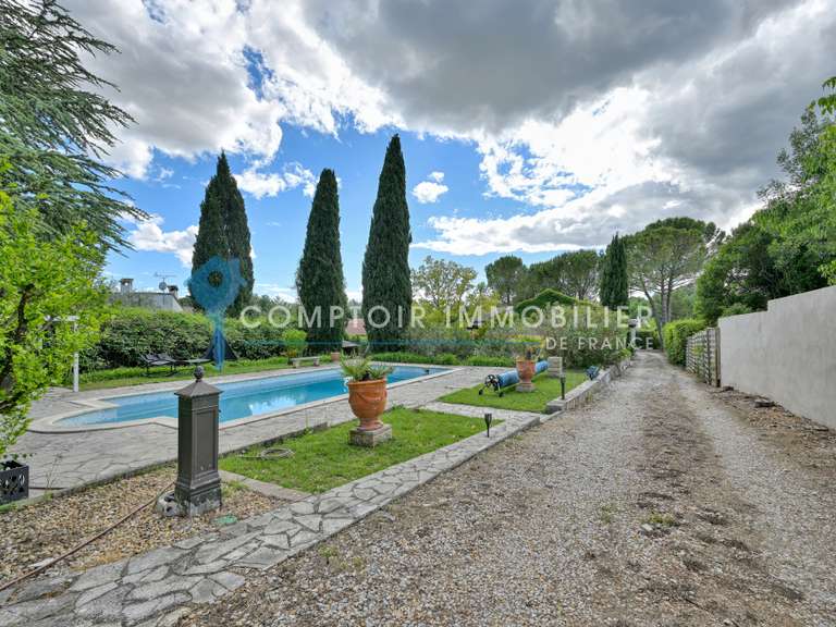 Maison Prades-le-Lez - 6 chambres - 227m²