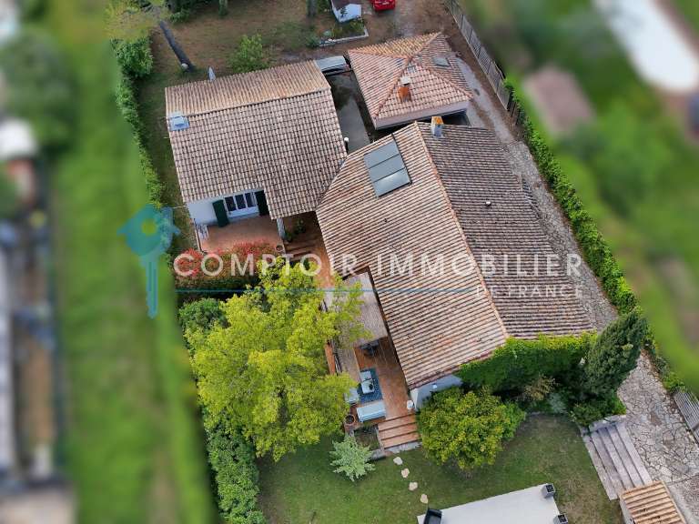 Maison Prades-le-Lez - 6 chambres - 227m²