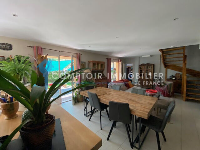 Villa Prades-le-Lez - 4 chambres - 213m²