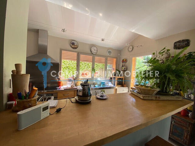 Villa Prades-le-Lez - 4 chambres - 213m²