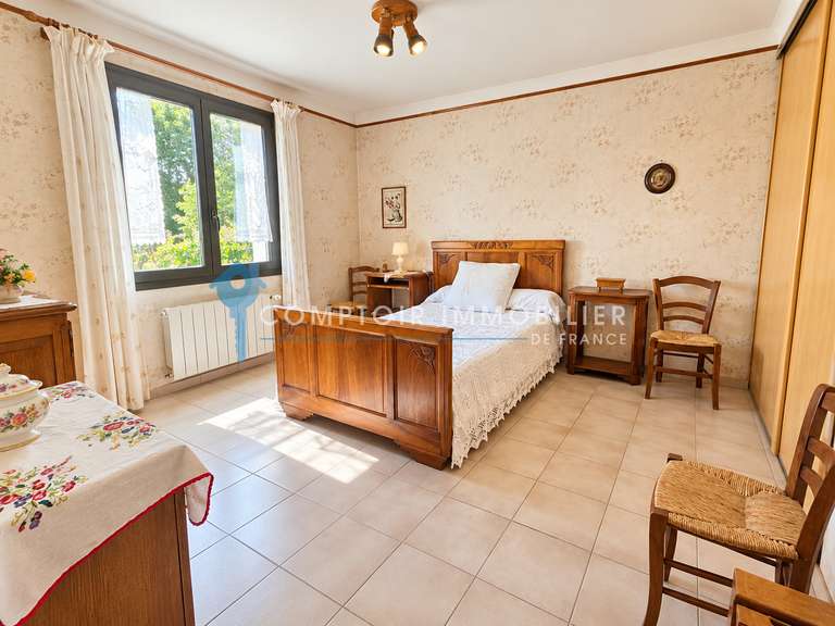 Villa Prades-le-Lez - 4 chambres - 220m²