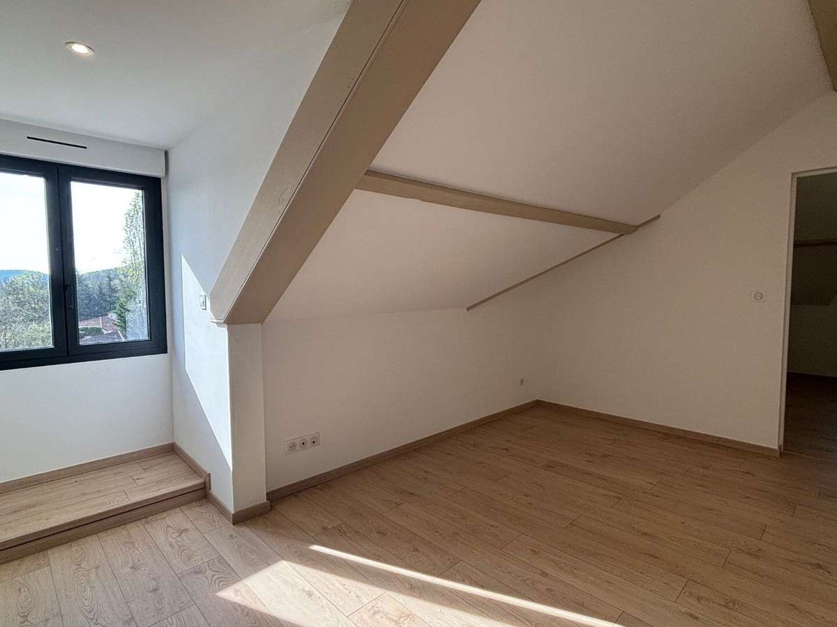 Maison Pradines