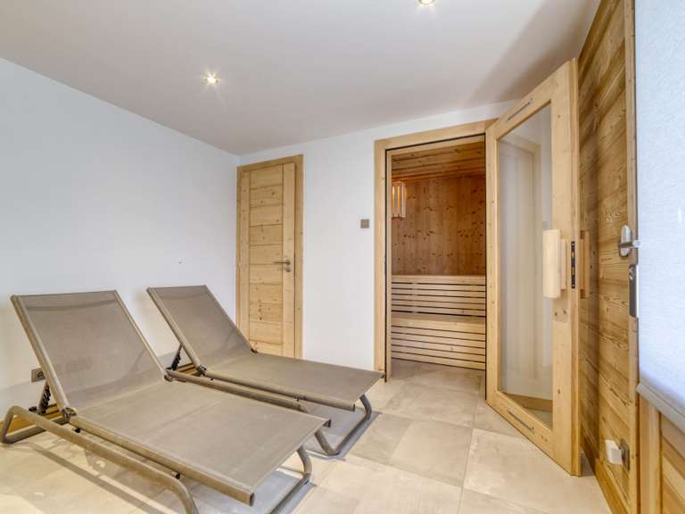 House Praz-sur-Arly - 5 bedrooms - 230m²