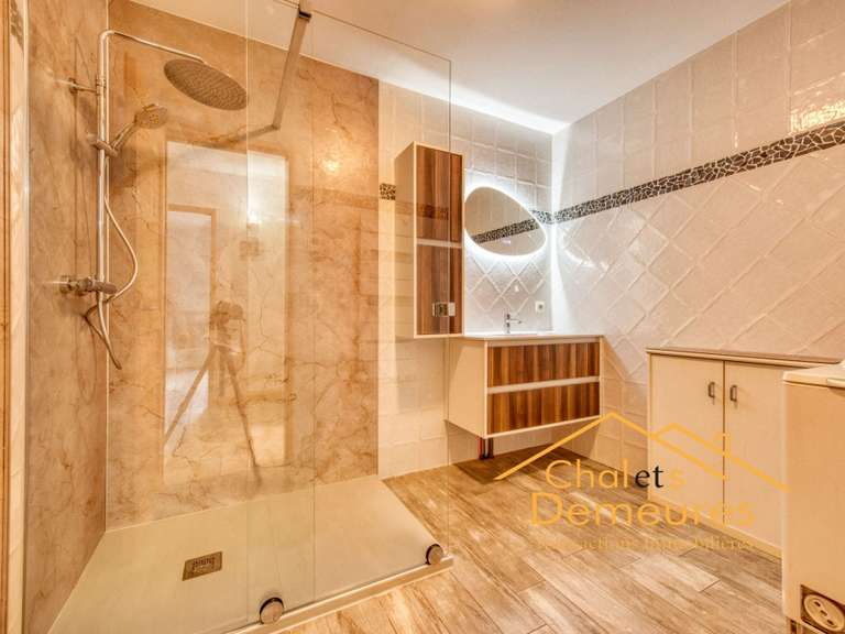 Maison Praz-sur-Arly - 5 chambres - 151m²