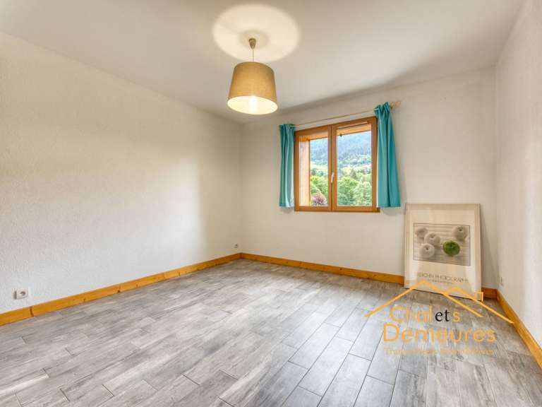 Maison Praz-sur-Arly - 5 chambres - 151m²