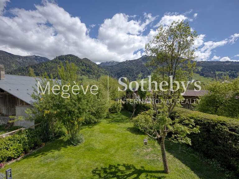 Maison Praz-sur-Arly - 4 chambres - 188m²