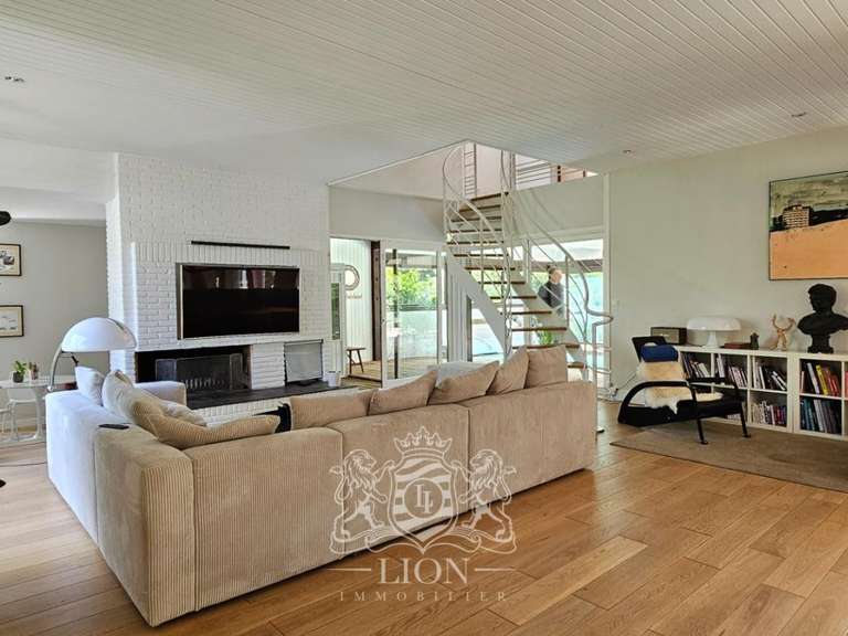 Villa Prémesques - 5 chambres - 342m²