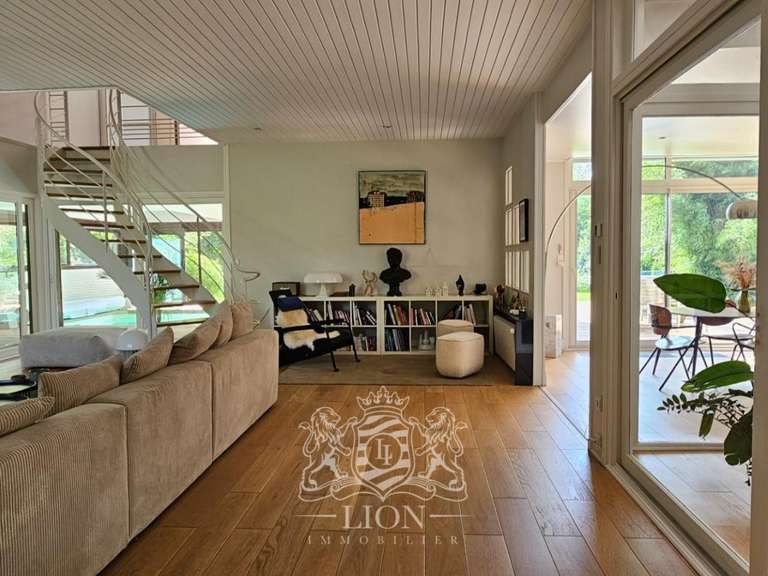 Villa Prémesques - 5 chambres - 342m²