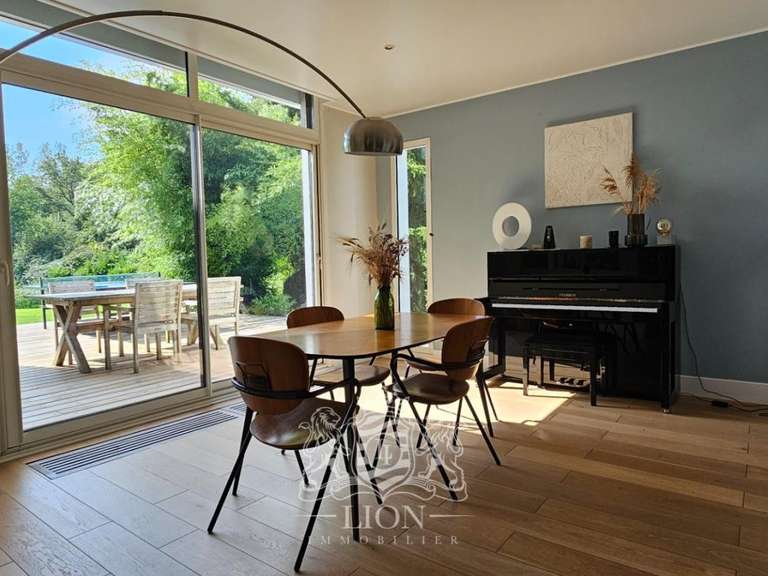 Villa Prémesques - 5 chambres - 342m²