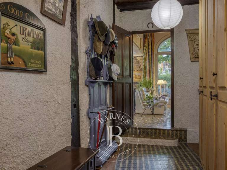 Maison Présilly - 4 chambres - 452m²