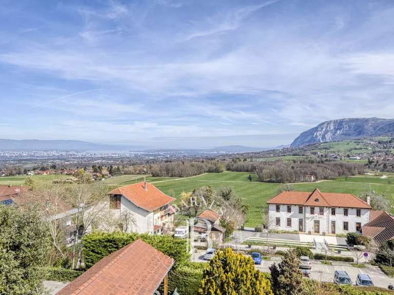 Maison Présilly - 5 chambres - 349m²